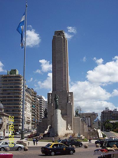 Monumento a la bandera