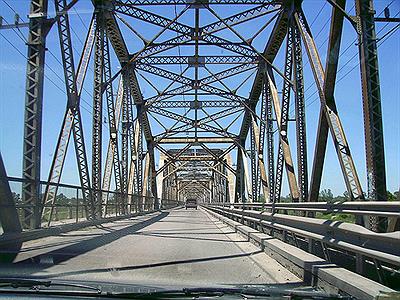 Puente carretero