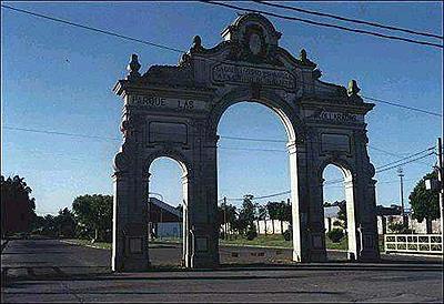 Arco del parque Las Acallaradas
