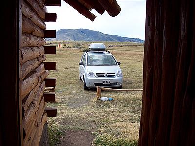 Dentro de la Cabaña
