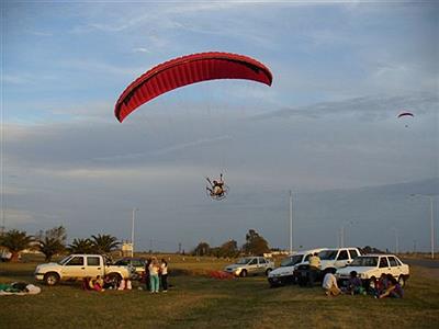 Parapente en carlos Tejedor
