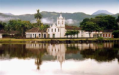 Iglesia de Nuestra Señora de los Dolores, Paraty, Brasil