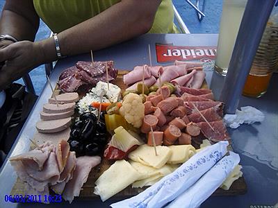 PICADITA EN LA CRECIENTE