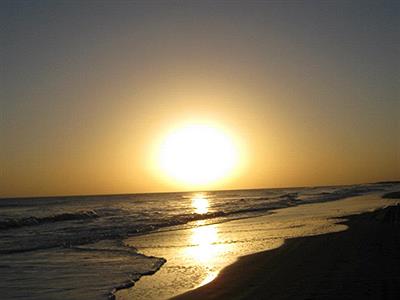 ATARDECERES EN  MONTE HERMOSO