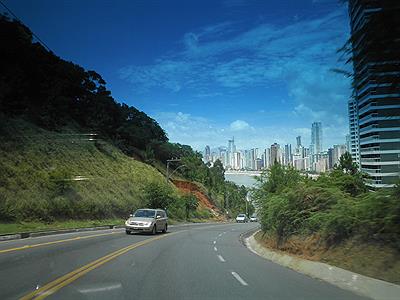 vista de camboriu desde el auto