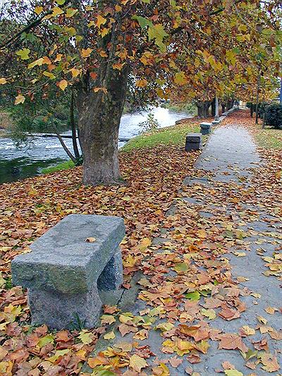 Paseo de la Costanera Cacique Catriel. Azul