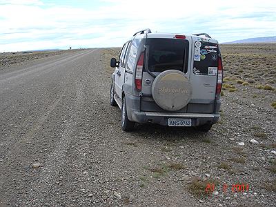 Ruta 40, no lejos de Bajo Caracoles.