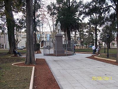 PLAZA MARIANO MORENO 