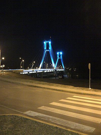 Puente colgante del Bicentenario
