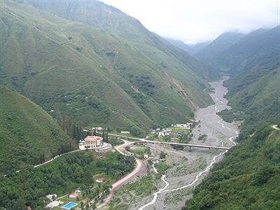 Camino Lagunas de Yala