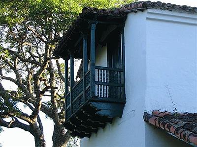 Balcones de la Posta de Yatasto