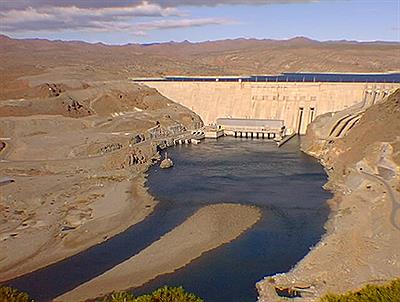 Central Hidroelectrica Piedra del Aguila