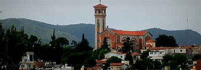 La Falda desde la ruta