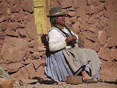 Abuela coya ,en CABRERIAS,pueblo de 35 hab,JUJUY