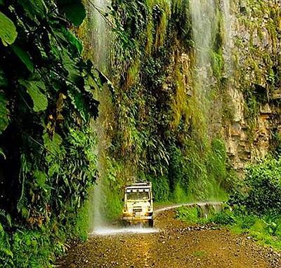 Camino antiguo a los yungas LA PAZ -BILIVIA