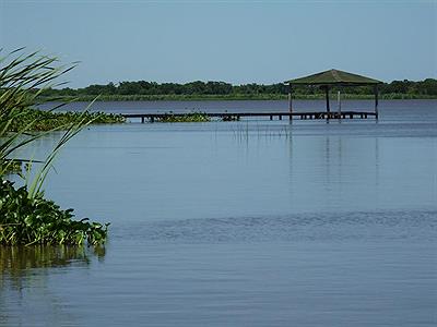 Laguna blanca.Parque Nacional Pilcomayo