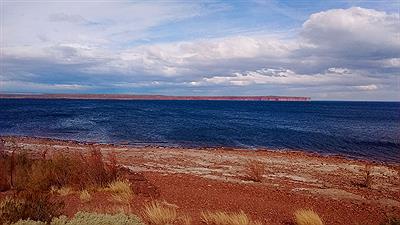Lago Exequiel Ramos Mexia. 