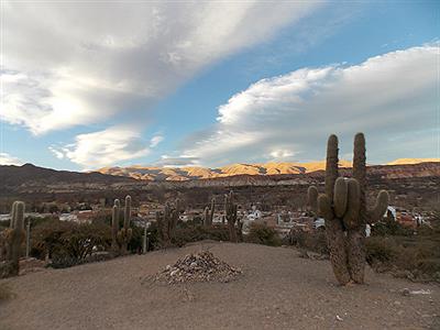 ATARDECER EN HUMAHUACA