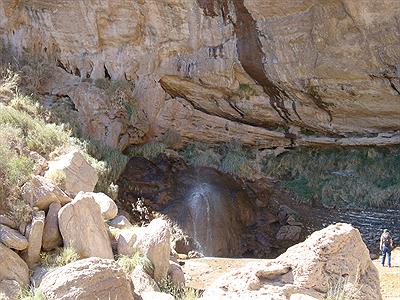 Cascada Manqui Malal