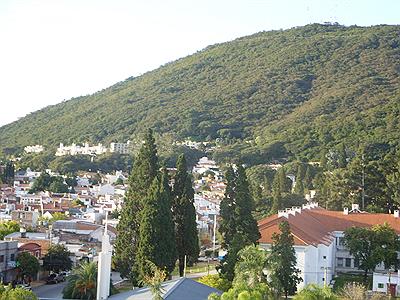 cerro san bernardo hermoso e imponente