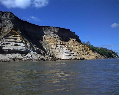 Barrancas desde el rio