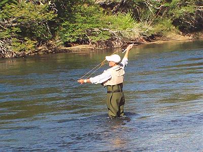 pesca en rio carrileufu