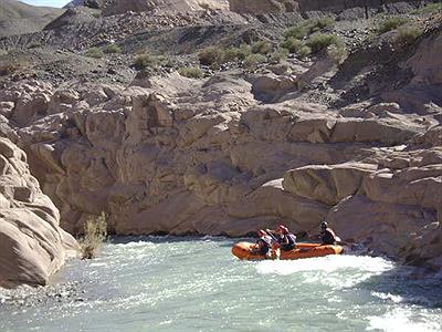 Rafting en el río Jachal