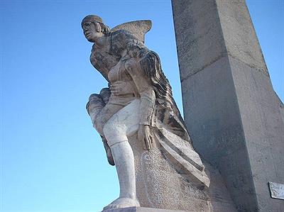 Monumento al Indio Bamba