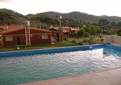 Sierras y Piscina